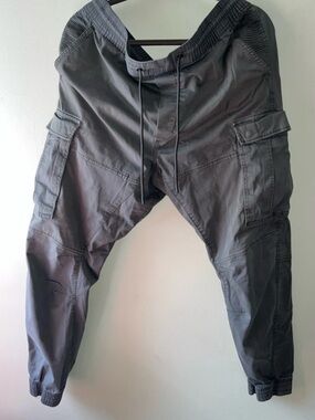 H&M Men's Dark Gray Cargo Joggers with Drawstring Waist